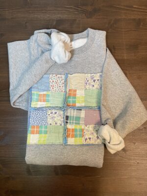 Vintage Quilt 4-Patch Sweatshirt – Light Gray (LRG) - 02