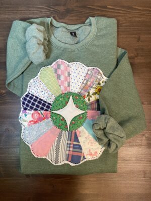 Vintage Quilt Dresden Plate Sweatshirt – Dark Green (XL) - 06